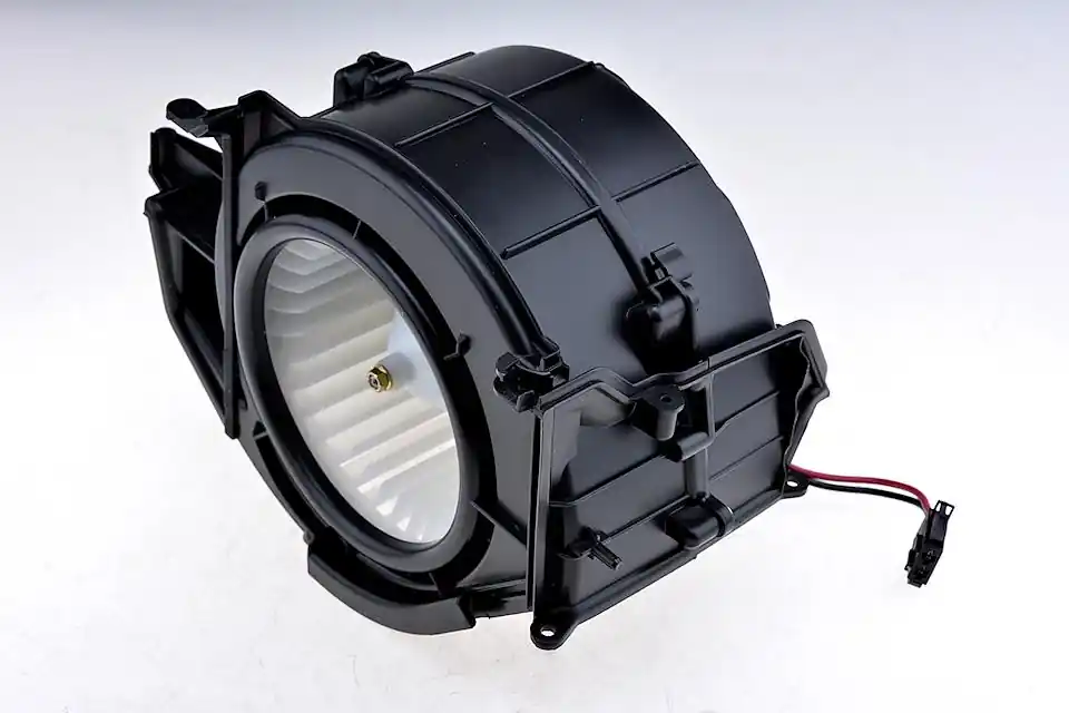 Alegerea clienților | Ventilator habitaclu Audi A6 C6 2004-, NTY EWN-AU-005 (EWN-AU-005)