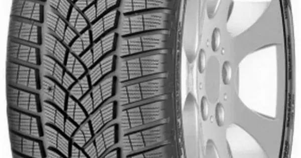 Favoritul clienților - 275/45 R21 GOODYEAR 110V ULTRAGRIP PERFORMANCE SUV GEN-1 XL FP EVR MS 3PMSF DOT2022 (E-6.4)